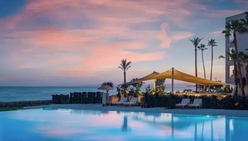Ikos Andalusia Deluxe Pool Sunset_2880x1738 (1)