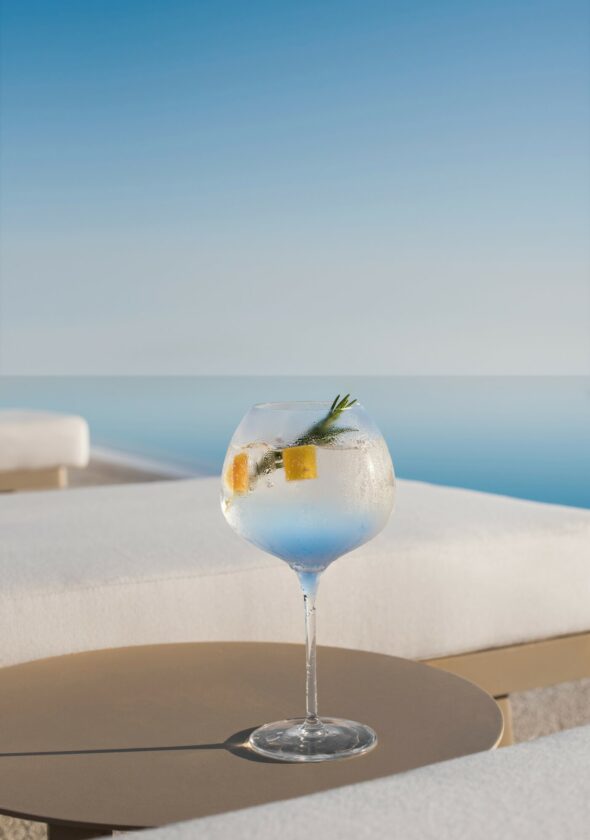 ikos-dassia_kumquat-spritz-signature-cocktail_1401x2100-1