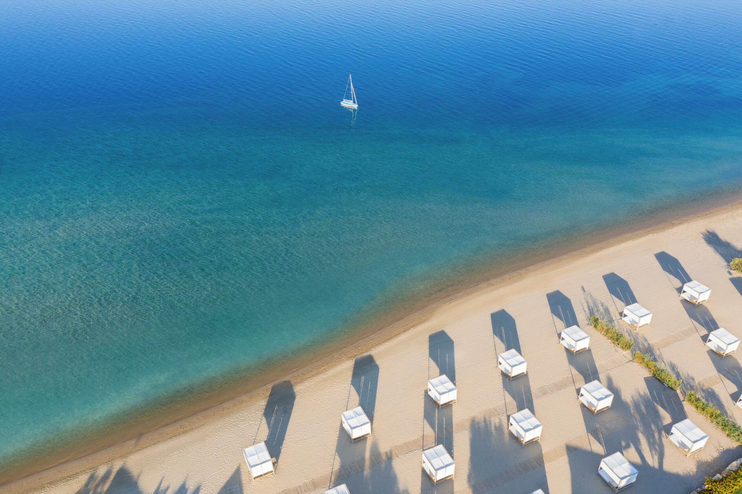 ikos-olivia_beach-aerial-01_2880x1918-1