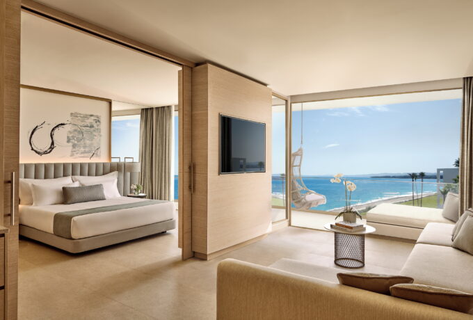 Deluxe One Bedroom Suite