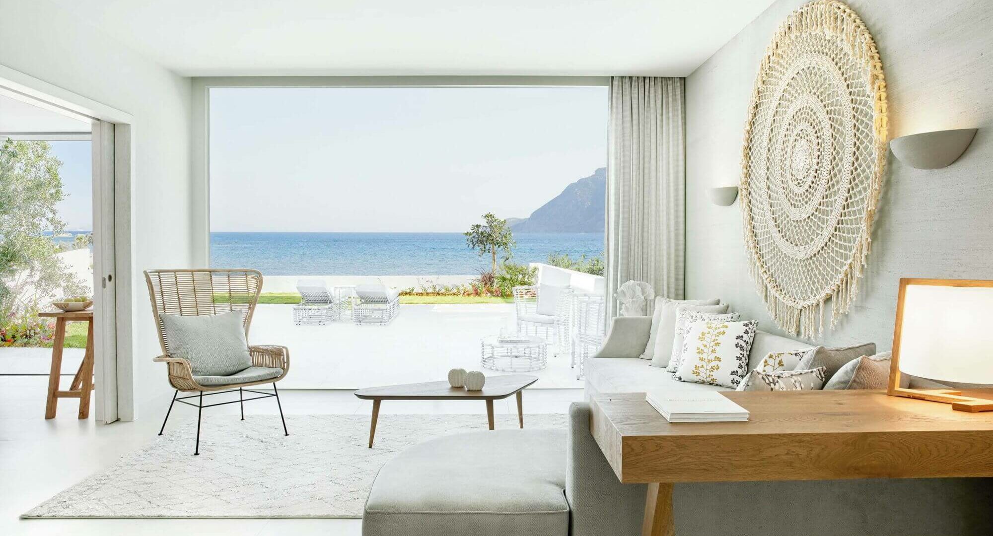 ikos-aria-_-deluxe-one-bedroom-bungalow-suite-with-private-garden-beachfront_2880x192051-1