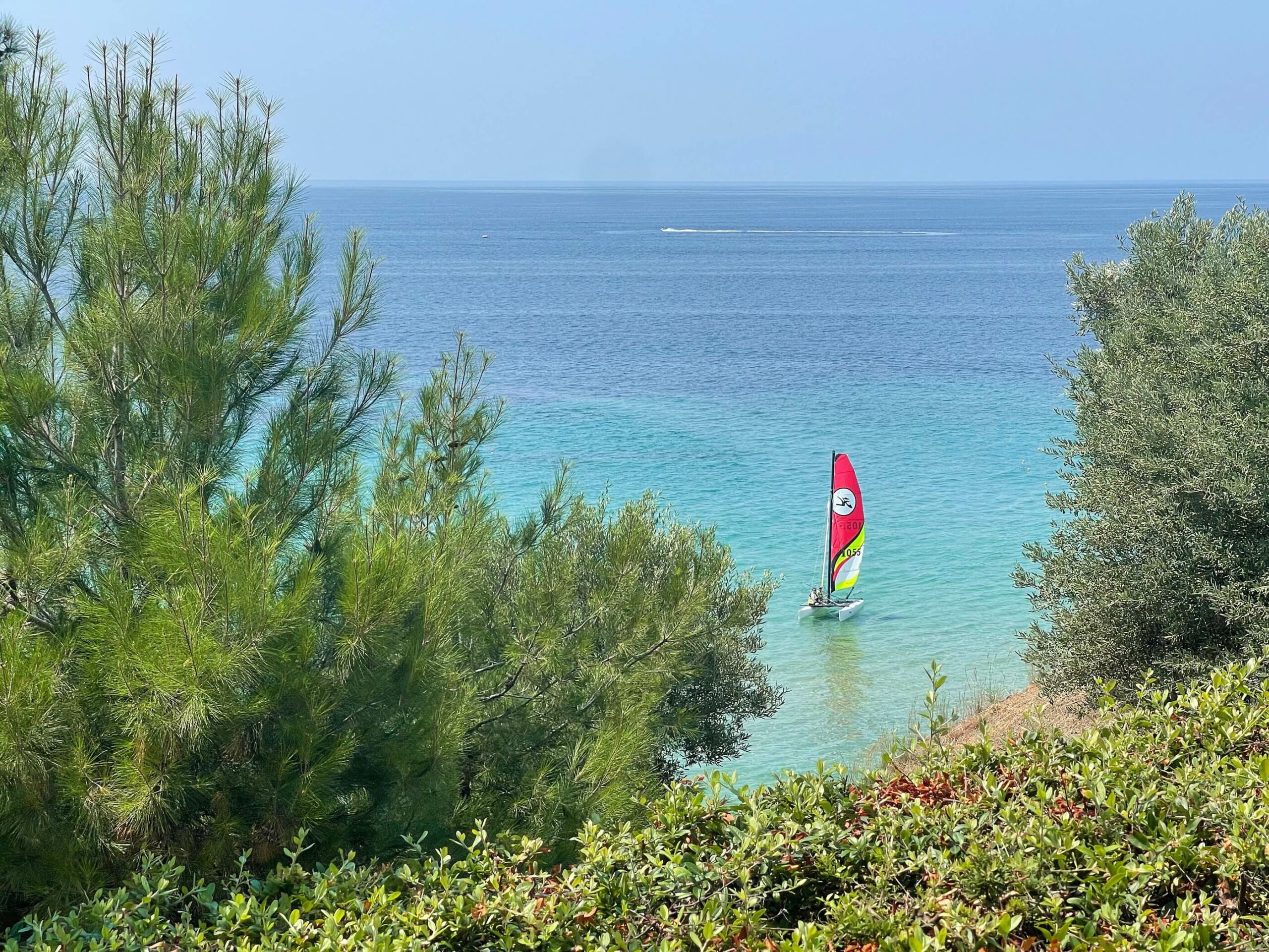 ikos-resorts_windsurfing_2799x2100-1