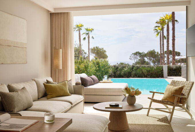 1 BEDROOM PRIVATE POOL IKOS PORTO PETRO