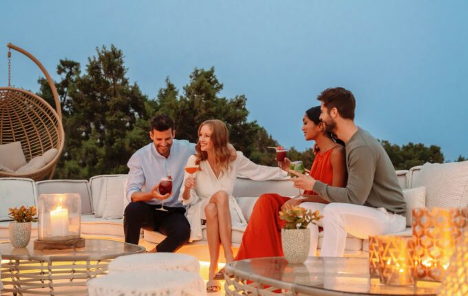 Ikos Resorts_Night Entertainment 02_2880x1920 (1)