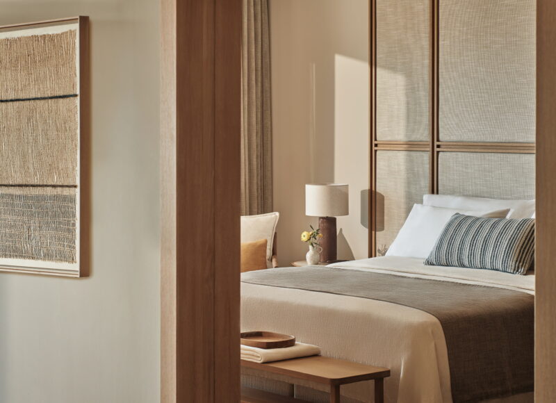 Deluxe One Bedroom Bungalow Suite with Private Garden