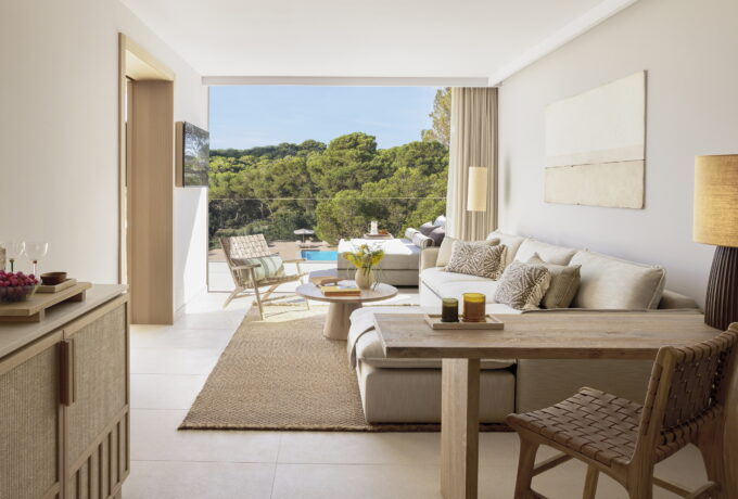 Ikos Porto Petro _ One Bedroom Suite Pool View_2880x1704